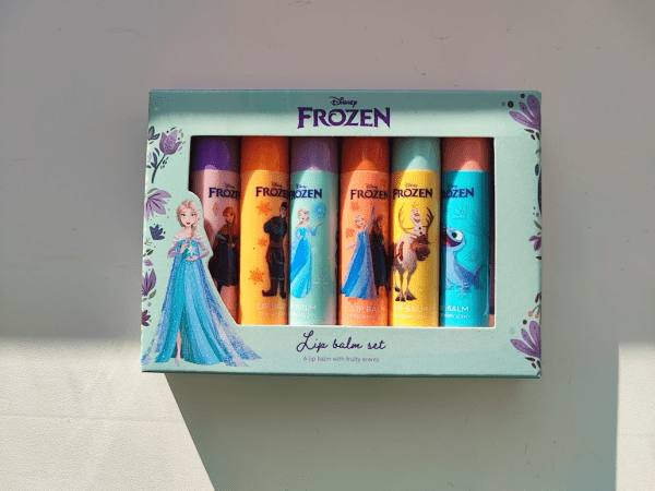 Набор бальзамов для губ для детей Disney Frozen 6 шт